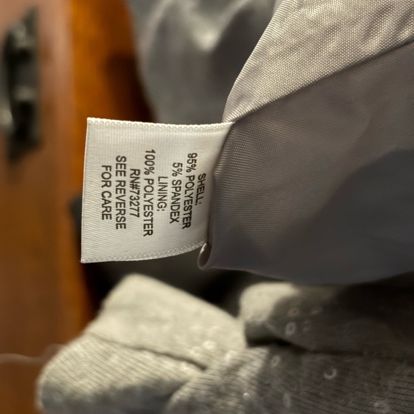 Lady’s vintage velvet blue coat. - Picture 6 of 9